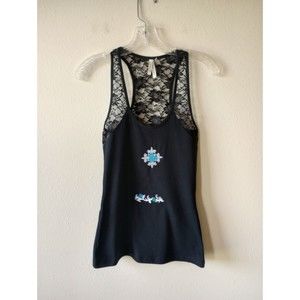 Col Story Women's Floral Lace Back with Floral Embroidery Black Tank Top Size S